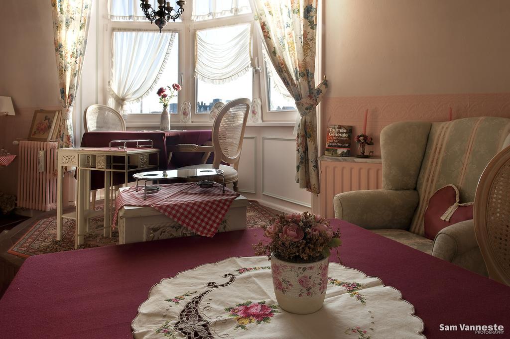 Bed & Breakfast De Vijf Zuilen 3*