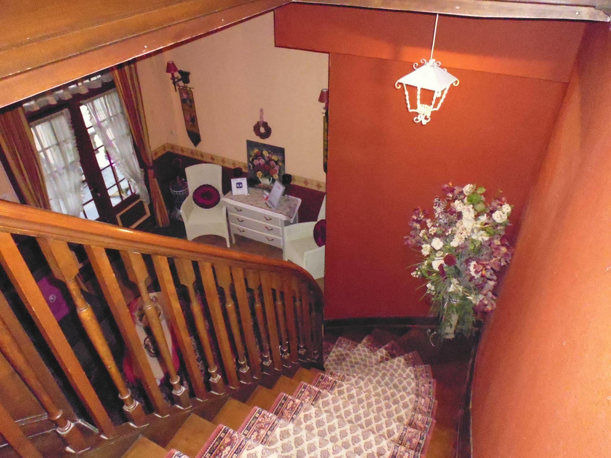 Bed & Breakfast De Vijf Zuilen 3*